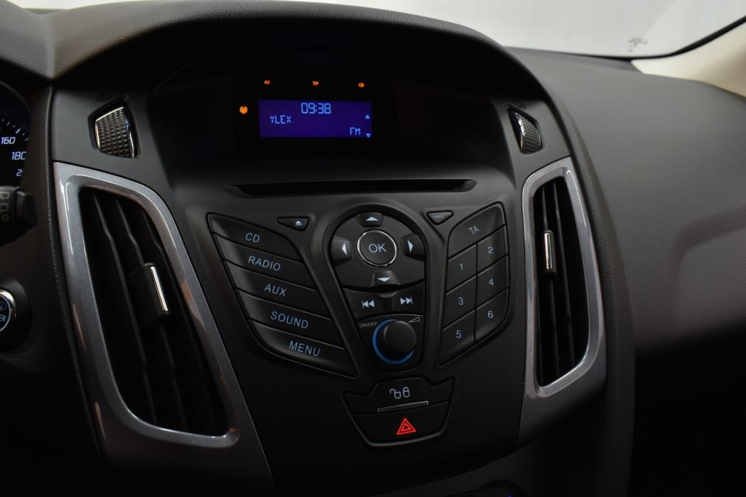 FORD Focus 2011