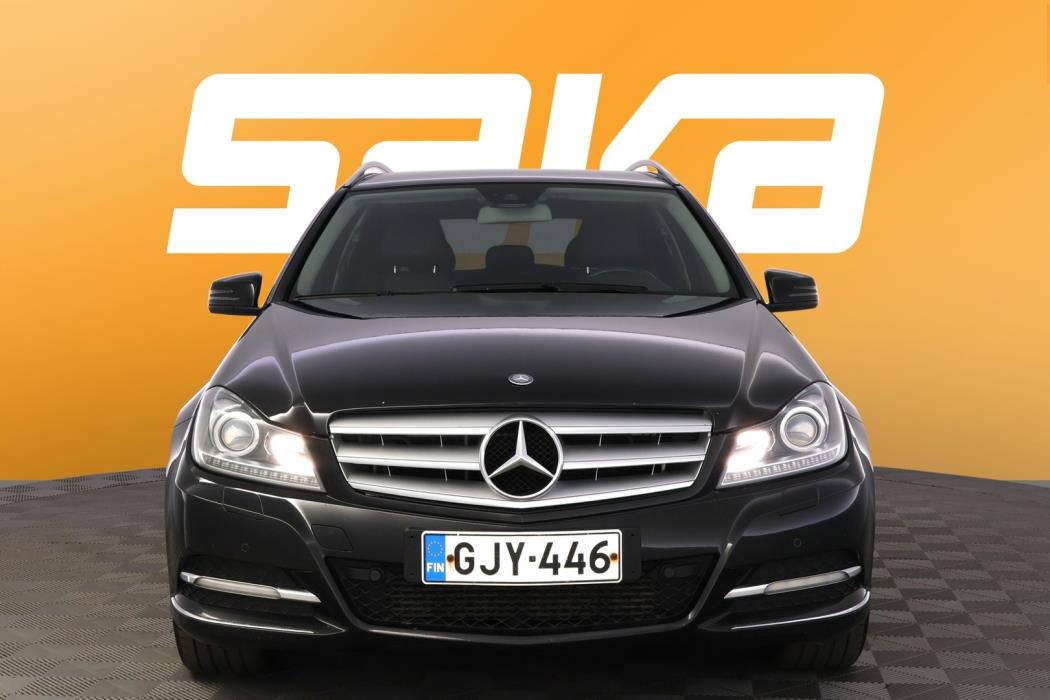 MERCEDES-BENZ C 2011