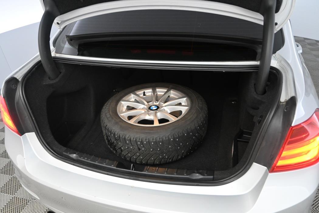 BMW 320 2013