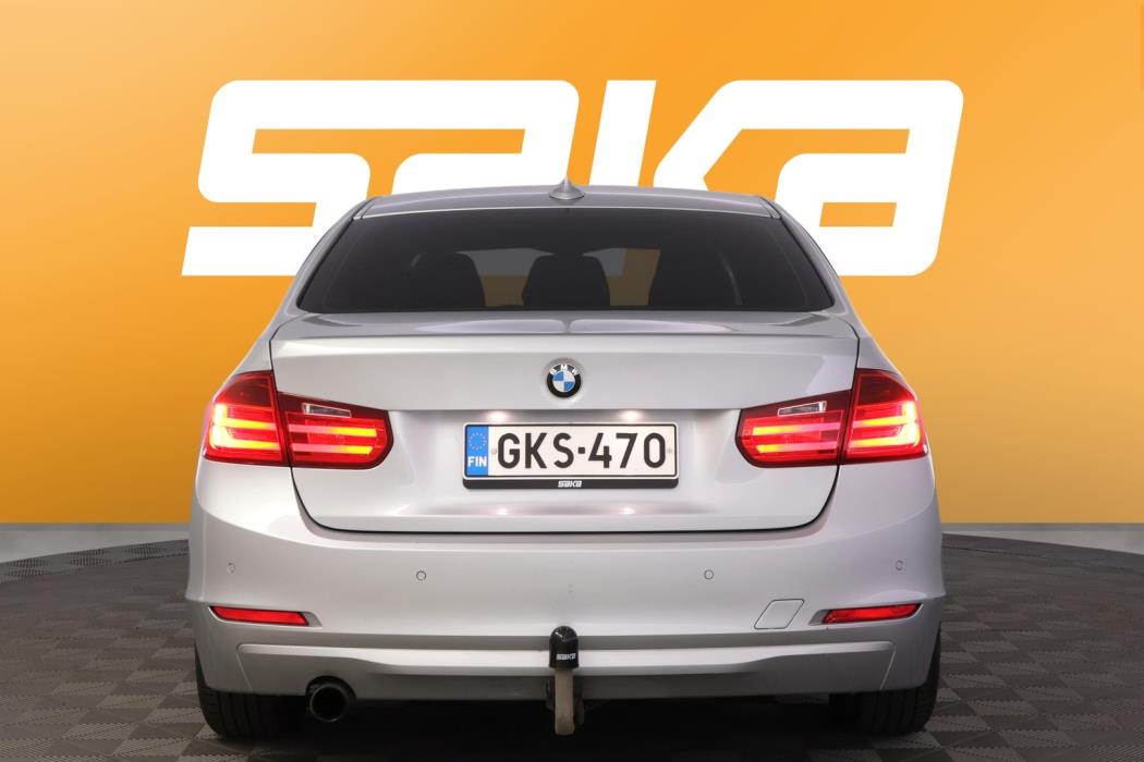BMW 320 2013