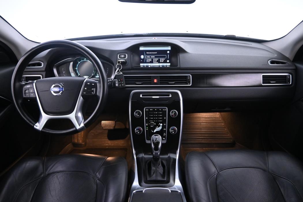 VOLVO XC70 2014