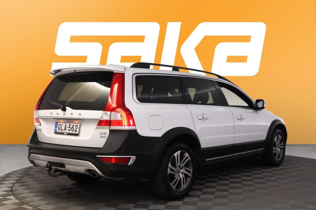 VOLVO XC70 2014