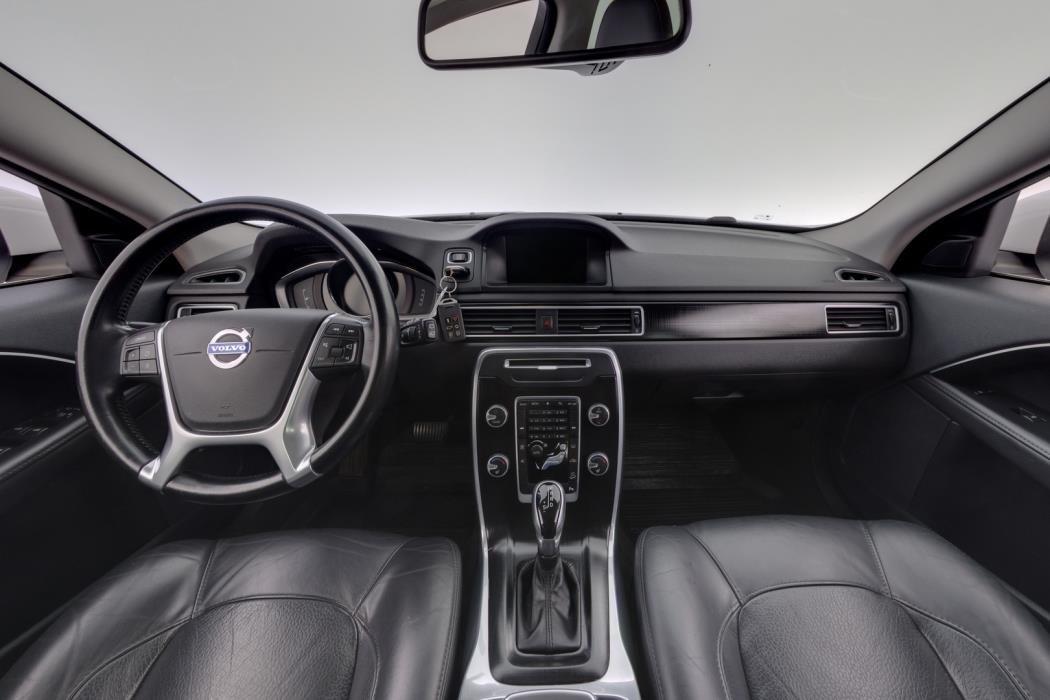 VOLVO XC70 2014