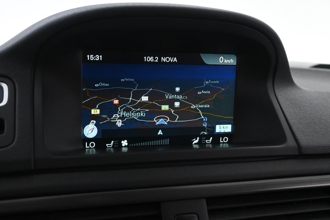 VOLVO XC70 2015