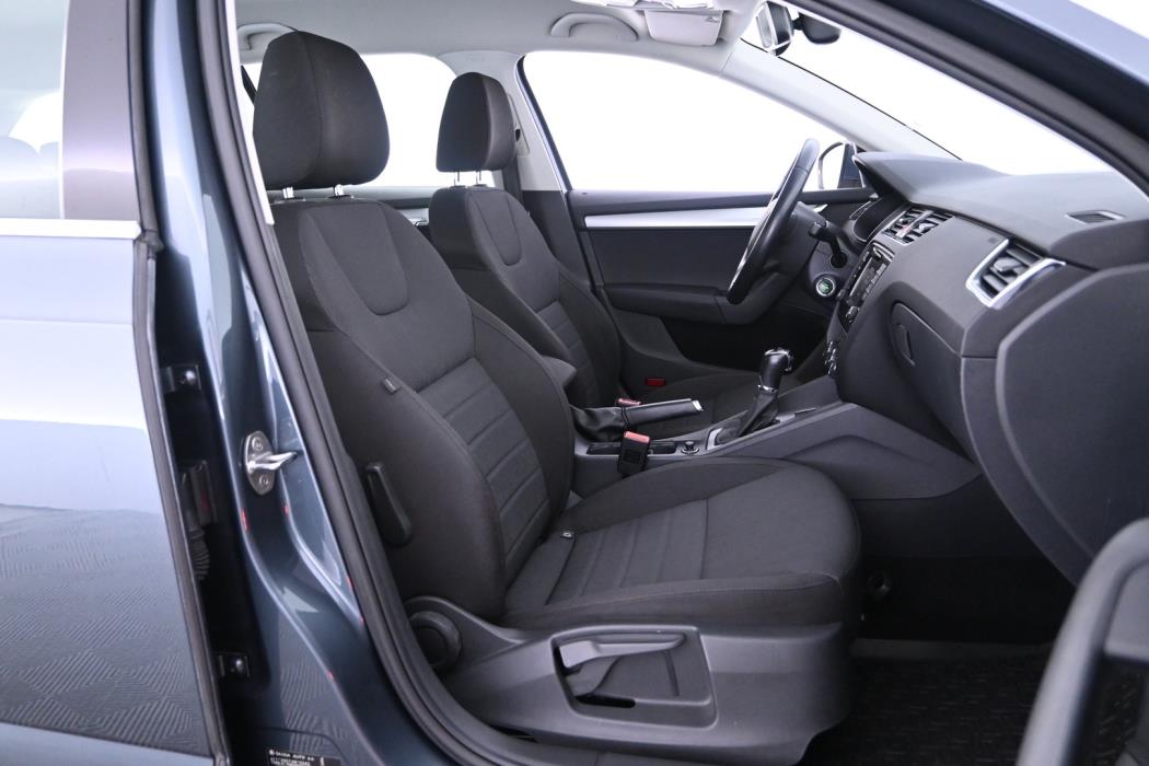 SKODA Octavia 2015