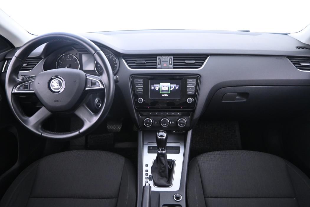 SKODA Octavia 2015