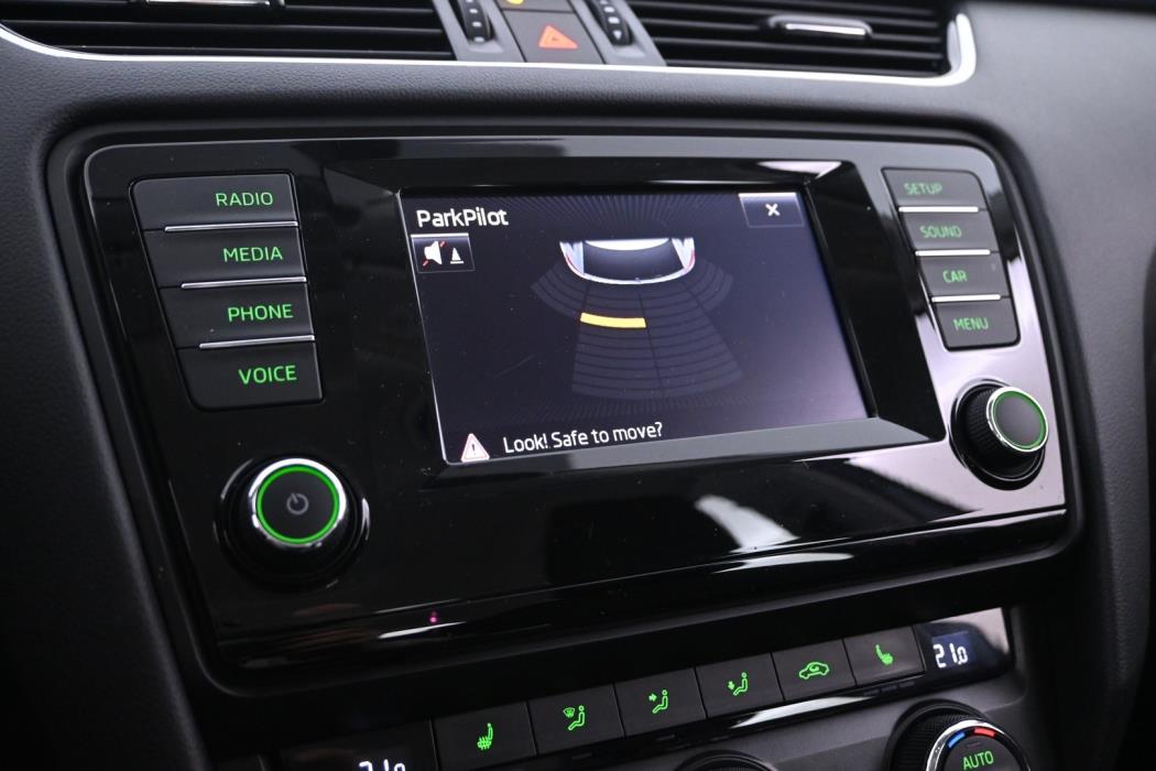 SKODA Octavia 2015