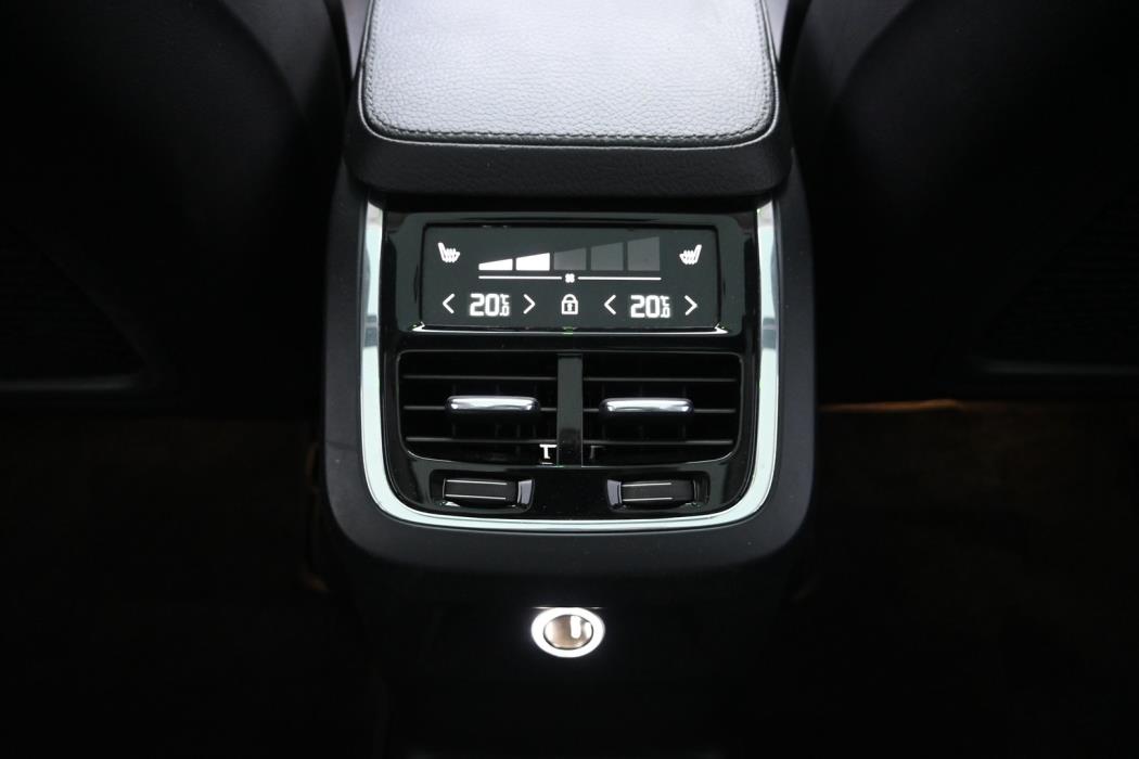 VOLVO XC90 2018