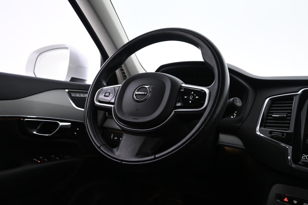 VOLVO XC90 2018