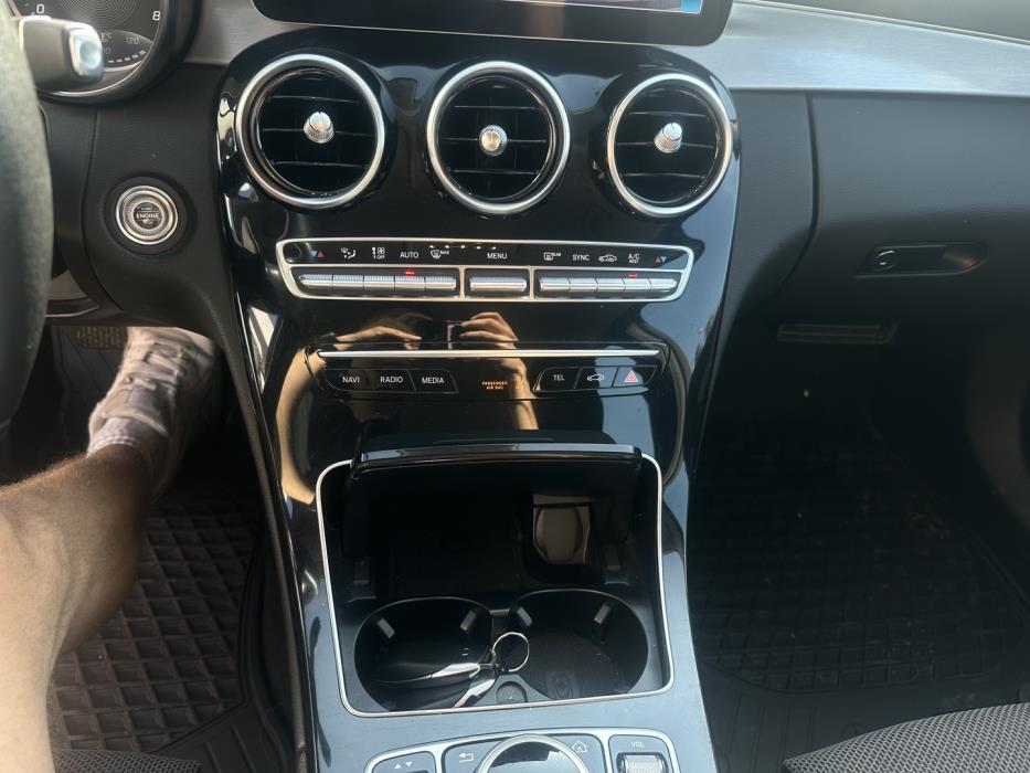 MERCEDES-BENZ C 2019