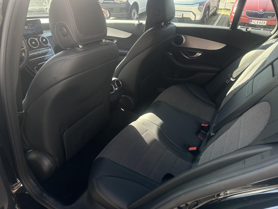 MERCEDES-BENZ C 2019