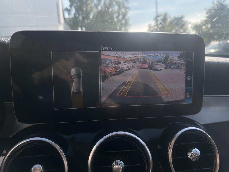 MERCEDES-BENZ C 2019