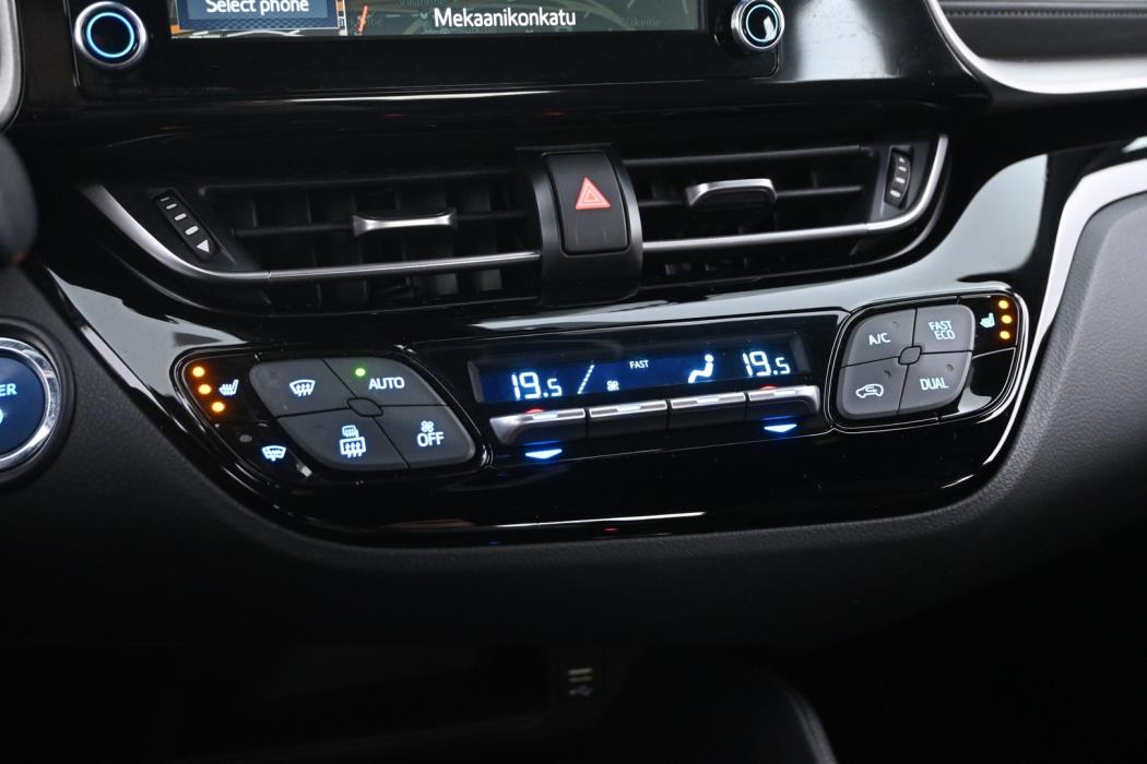 TOYOTA C-HR 2022