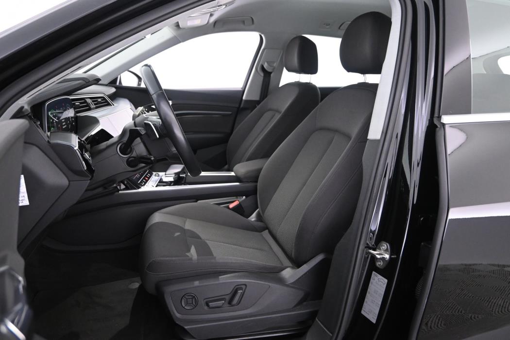 AUDI e-tron 2020
