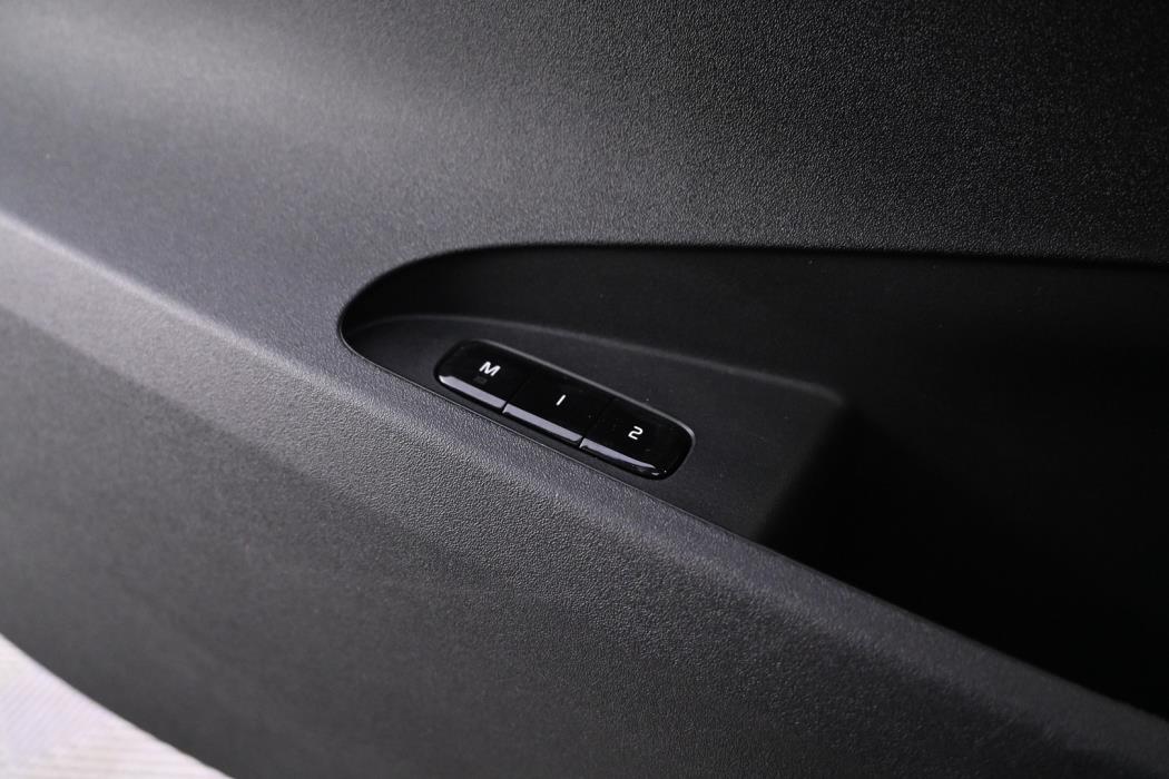 POLESTAR 2 2023