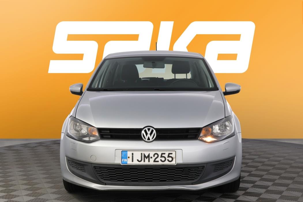 VOLKSWAGEN Polo 2010