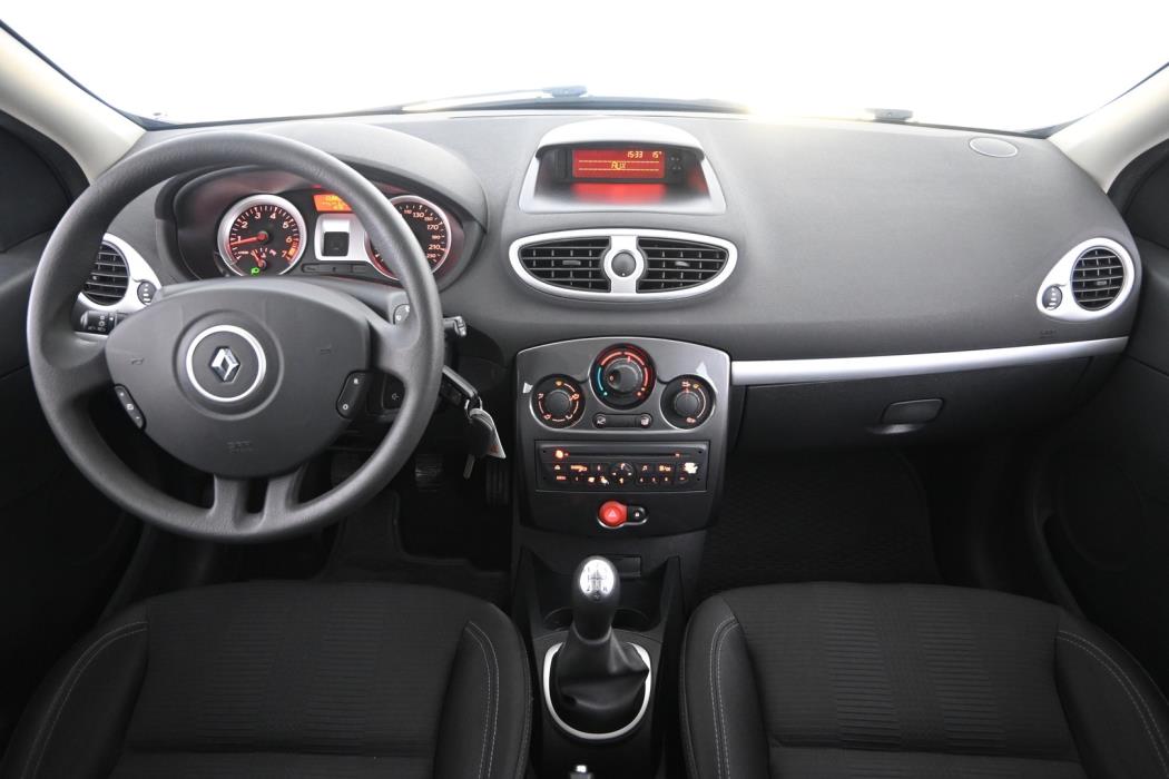RENAULT Clio 2012