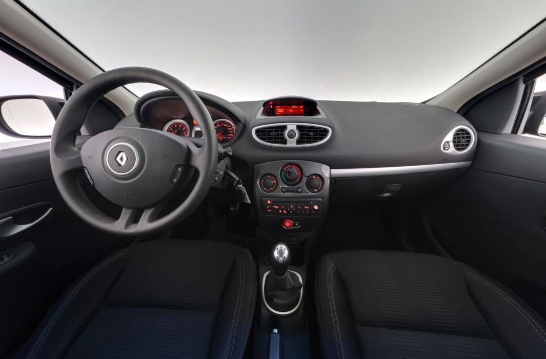 RENAULT Clio 2012