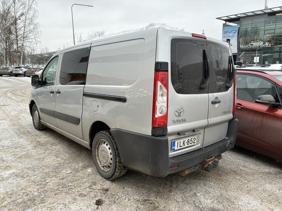TOYOTA Proace 2016