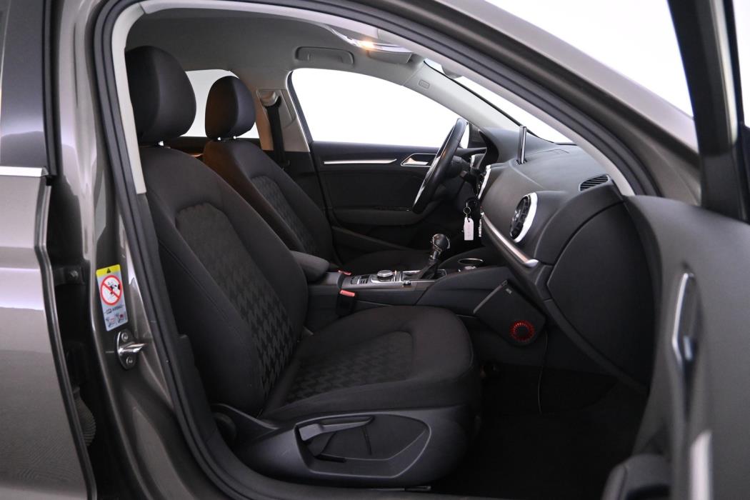 AUDI A3 2014