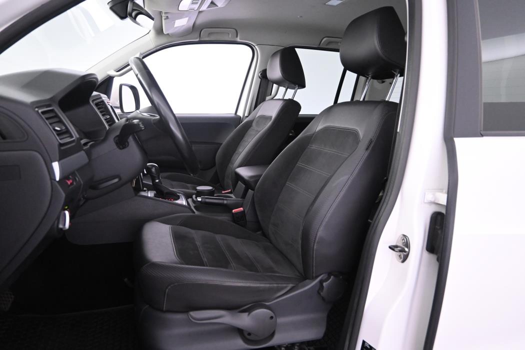 VOLKSWAGEN Amarok 2017