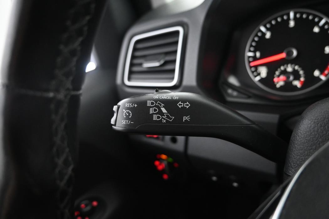 VOLKSWAGEN Amarok 2017