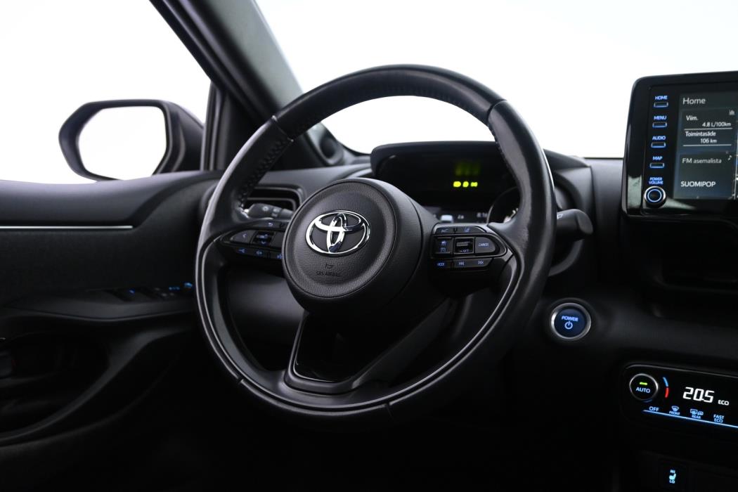 TOYOTA Yaris 2021