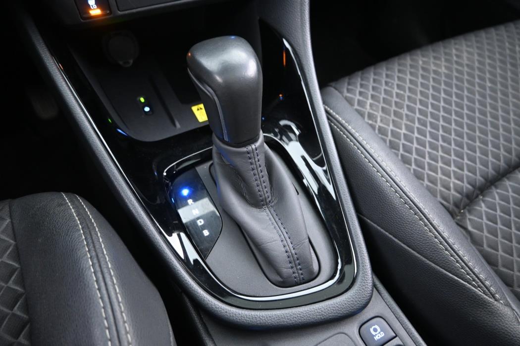 TOYOTA Yaris 2021