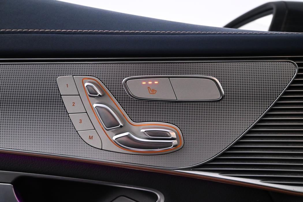 MERCEDES-BENZ EQC 2020