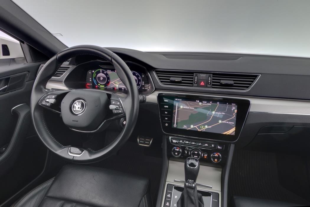 SKODA Superb 2021