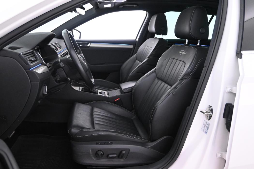 SKODA Superb 2021
