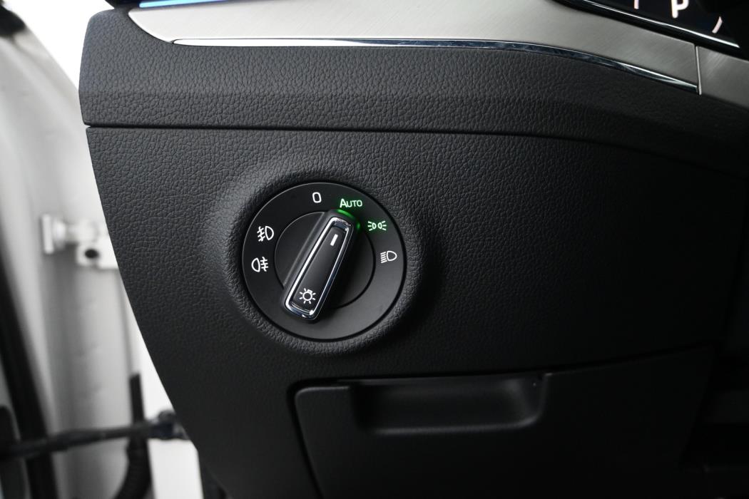 SKODA Superb 2021