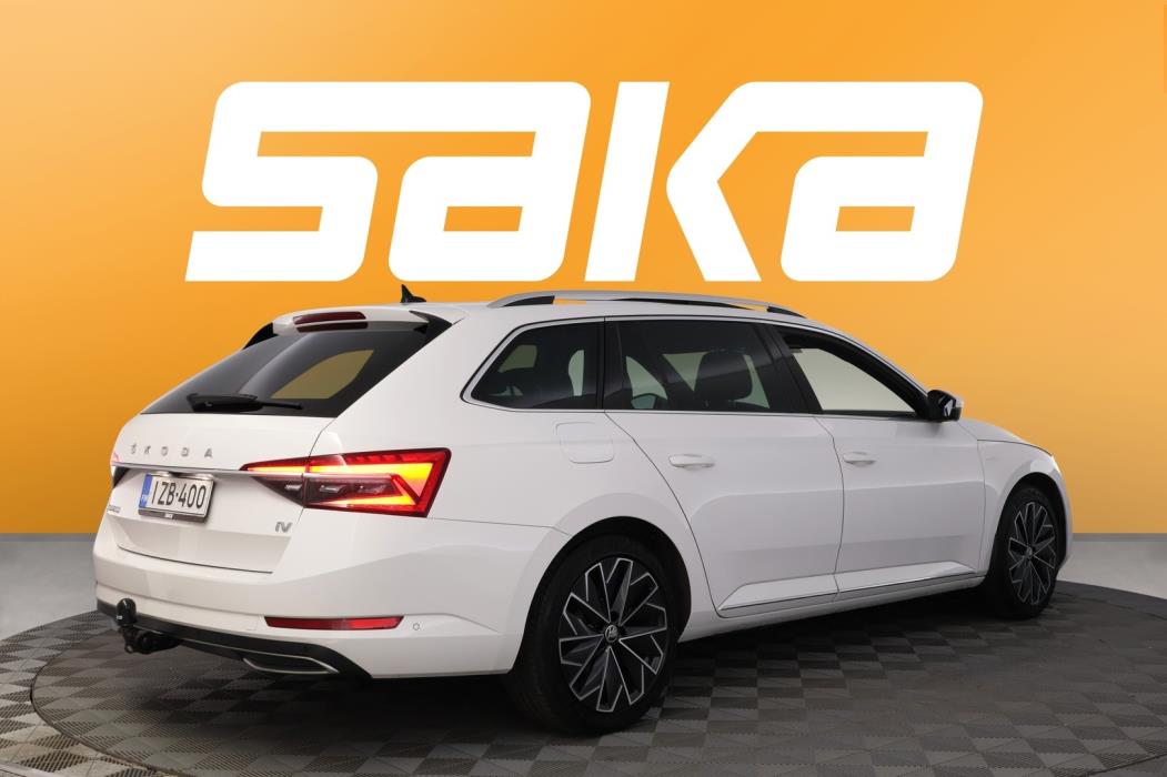 SKODA Superb 2021