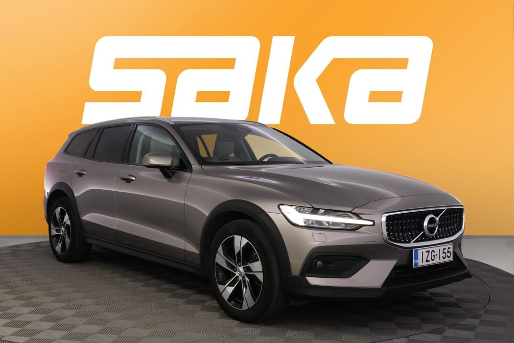 VOLVO V60 Cross Country 2021