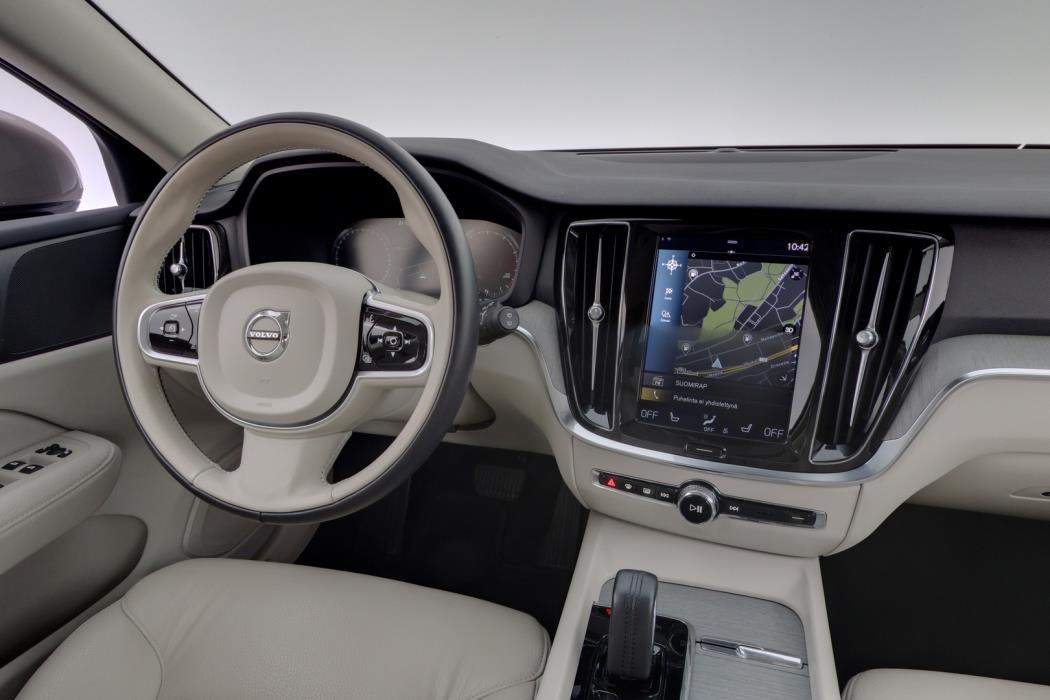 VOLVO V60 Cross Country 2021