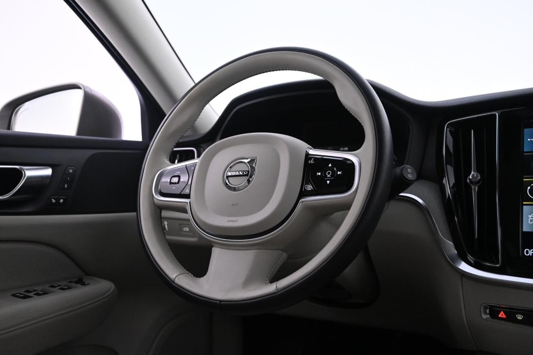 VOLVO V60 Cross Country 2021