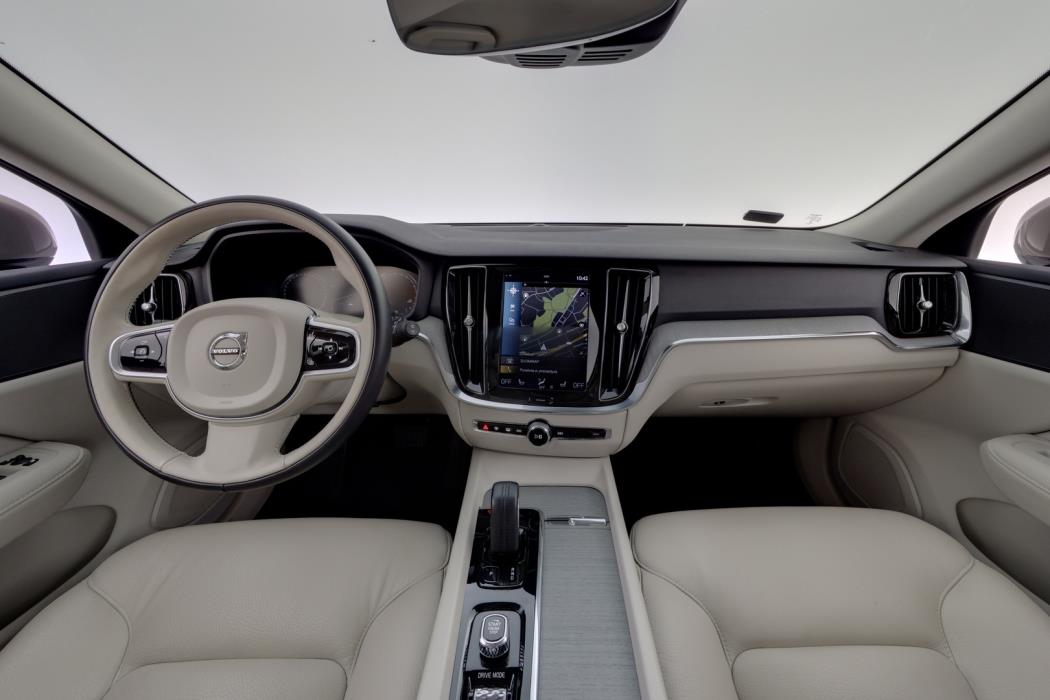 VOLVO V60 Cross Country 2021