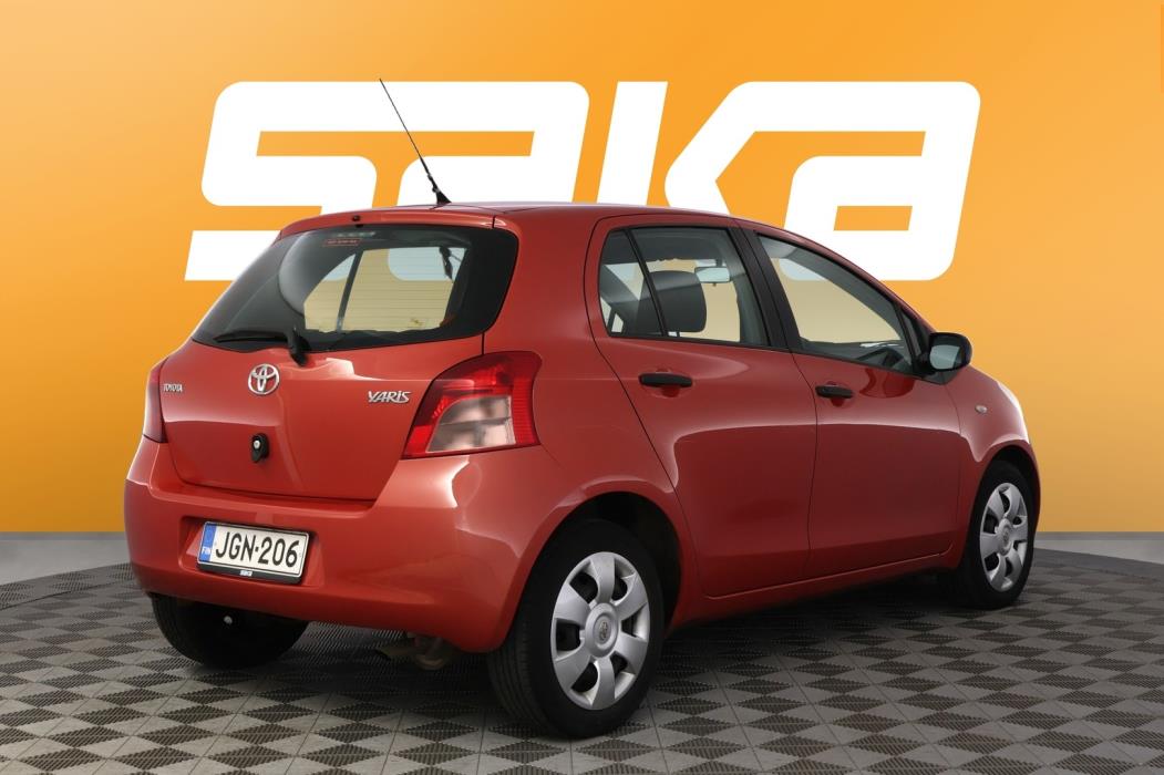 TOYOTA Yaris 2007