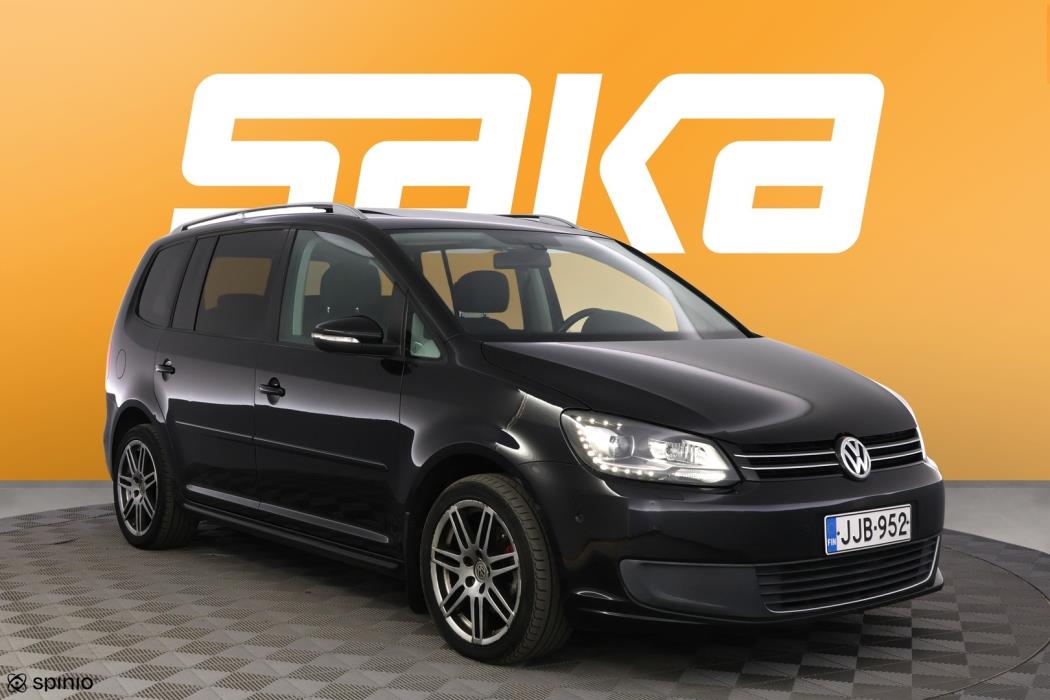 VOLKSWAGEN Touran 2014