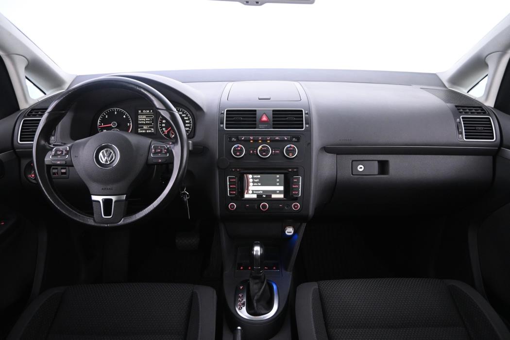VOLKSWAGEN Touran 2014