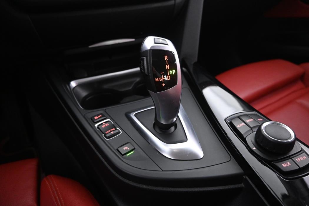 BMW 320 Gran Turismo 2014