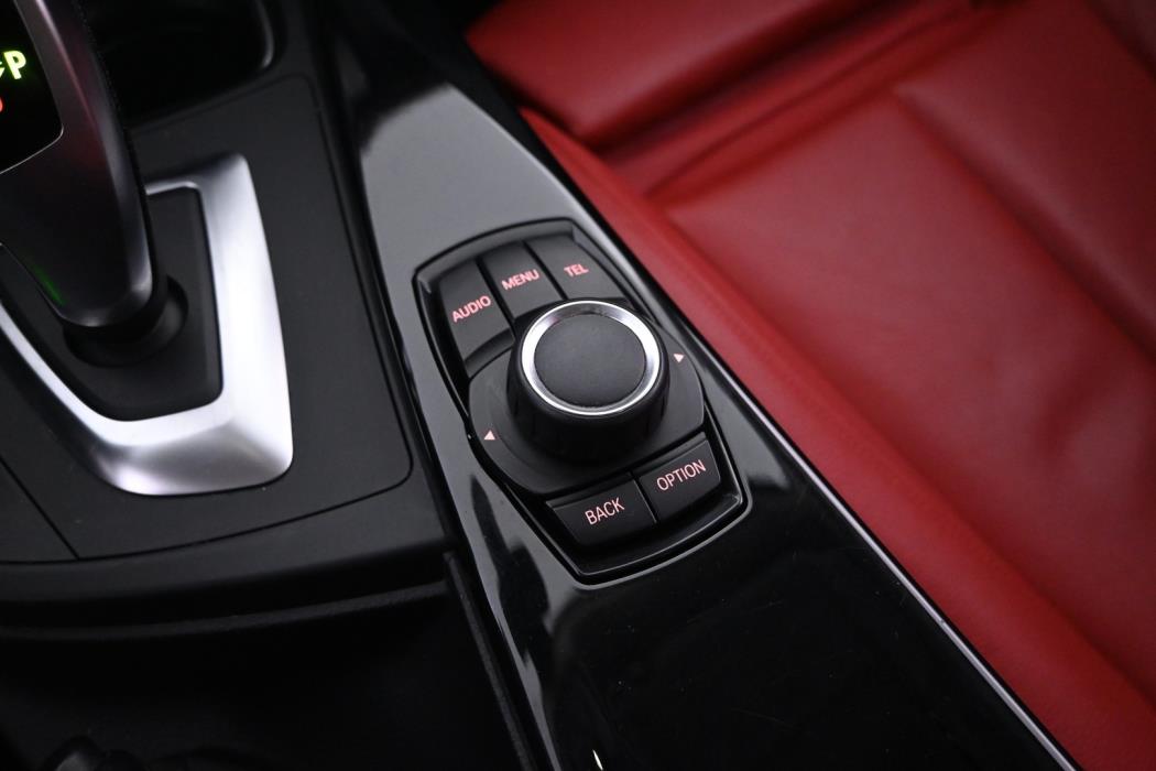 BMW 320 Gran Turismo 2014