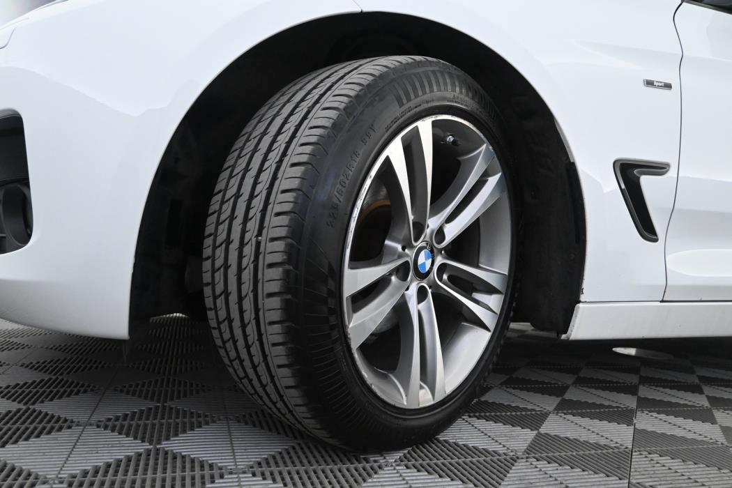 BMW 320 Gran Turismo 2014