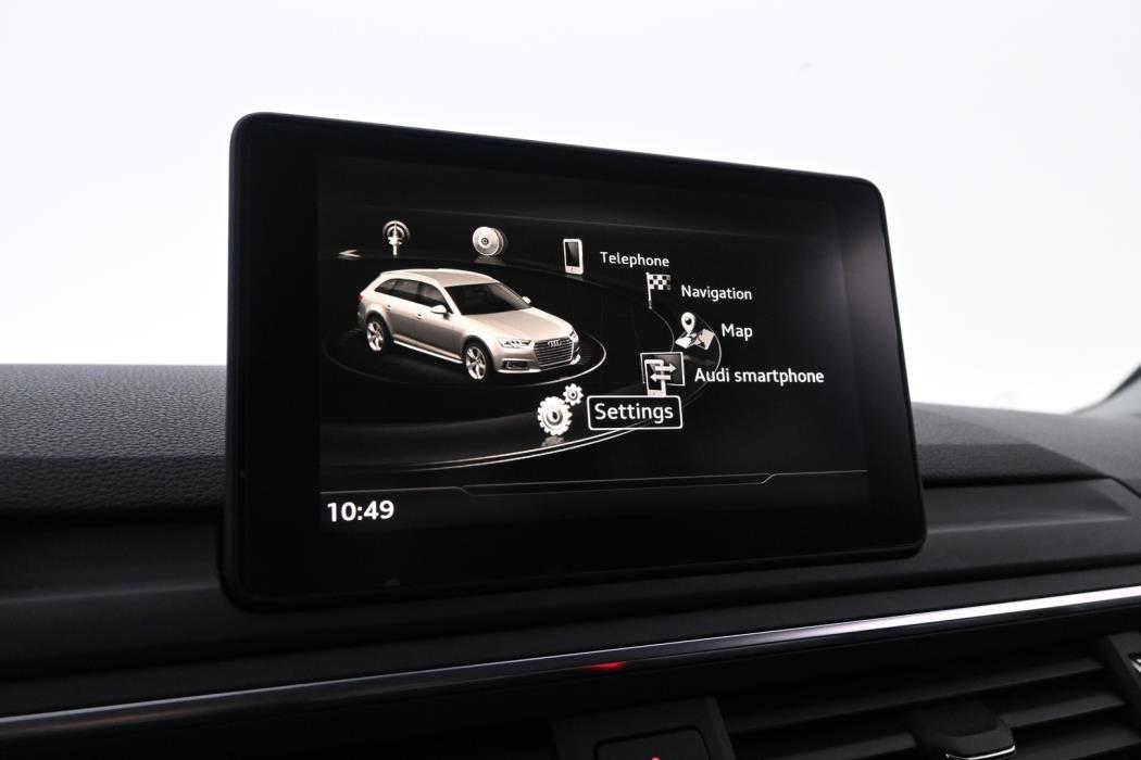 AUDI A4 2016