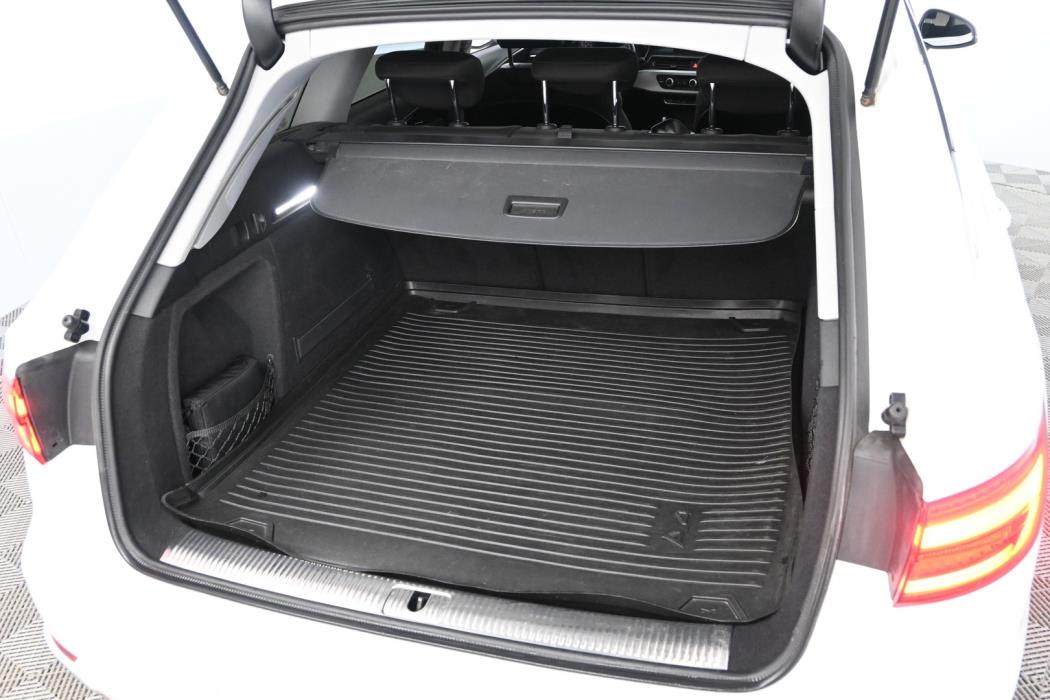AUDI A4 2016