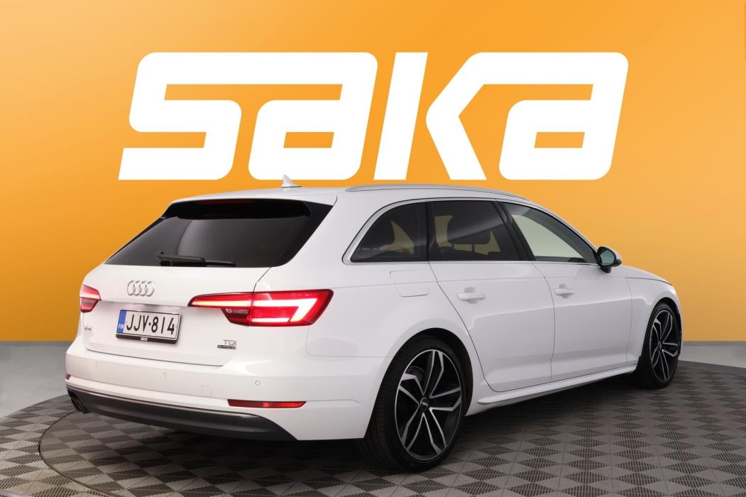 AUDI A4 2016
