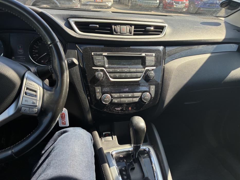 NISSAN Qashqai 2016