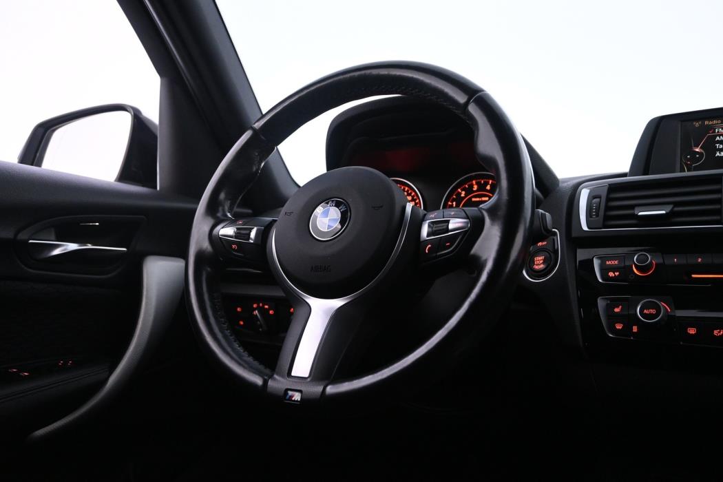 BMW 118 2017