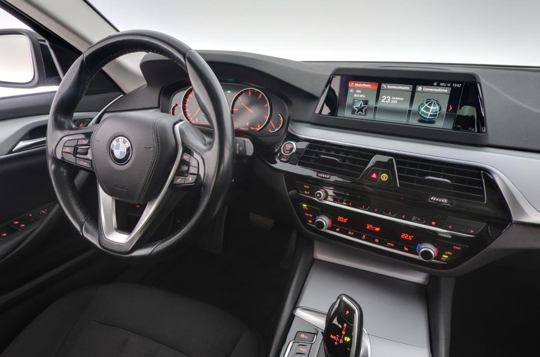 BMW 518 2019