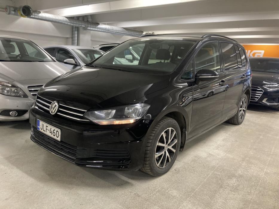 VOLKSWAGEN Touran 2019